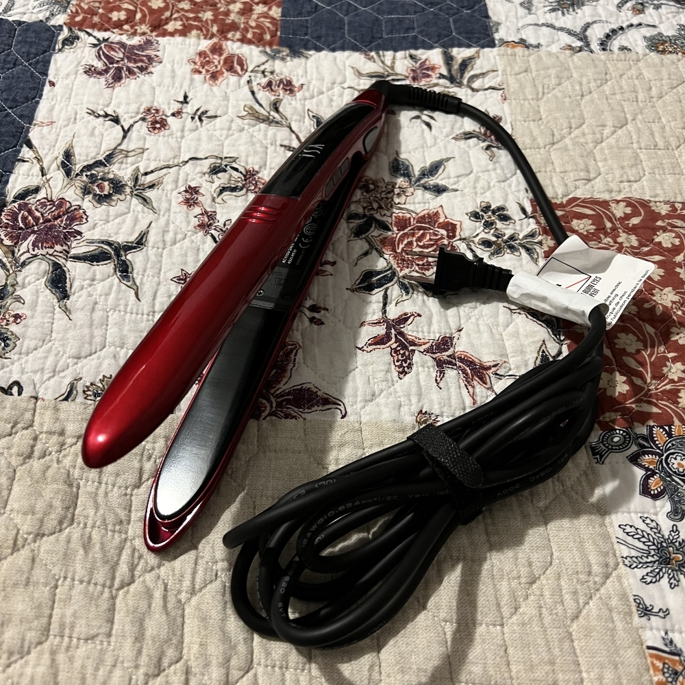 Flat Iron - Picture 6 of 10